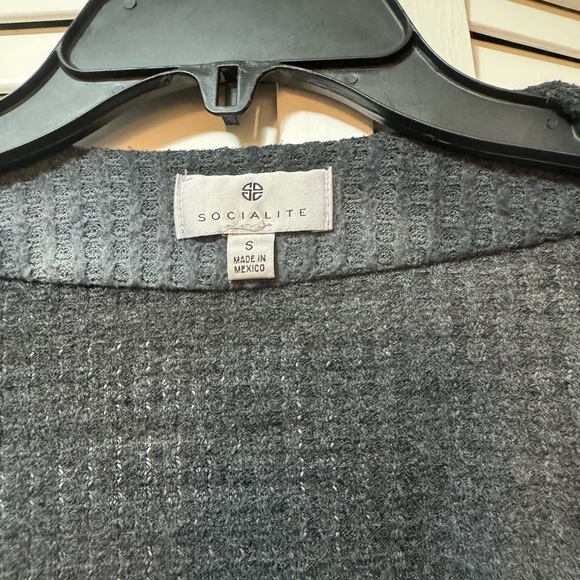 Socialite Women's Long Sleeve Robe Size S - Picture 3 of 7